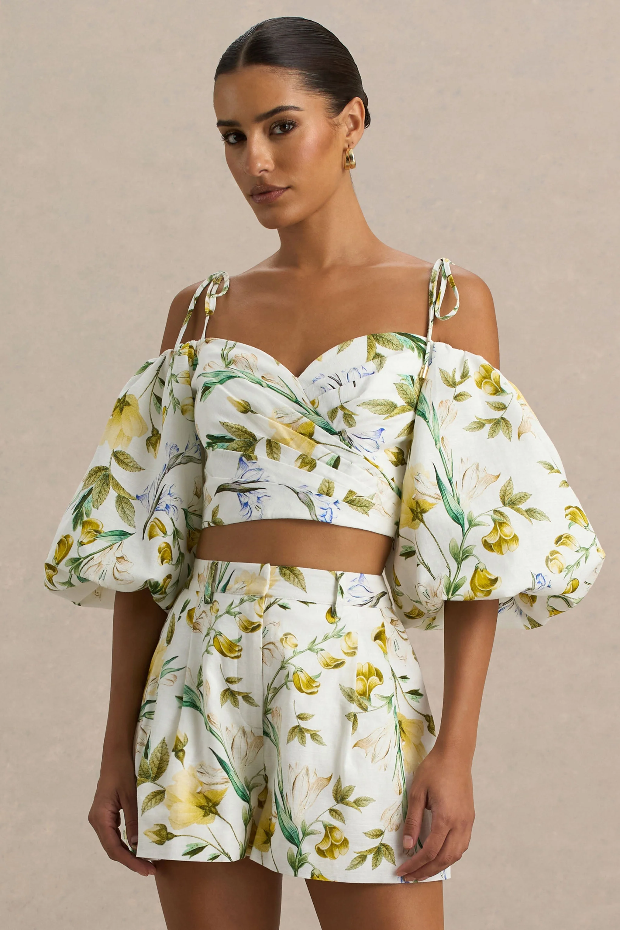 Amberly | Lemon Floral Print Plunge-Neck Ruffled Crop Top
