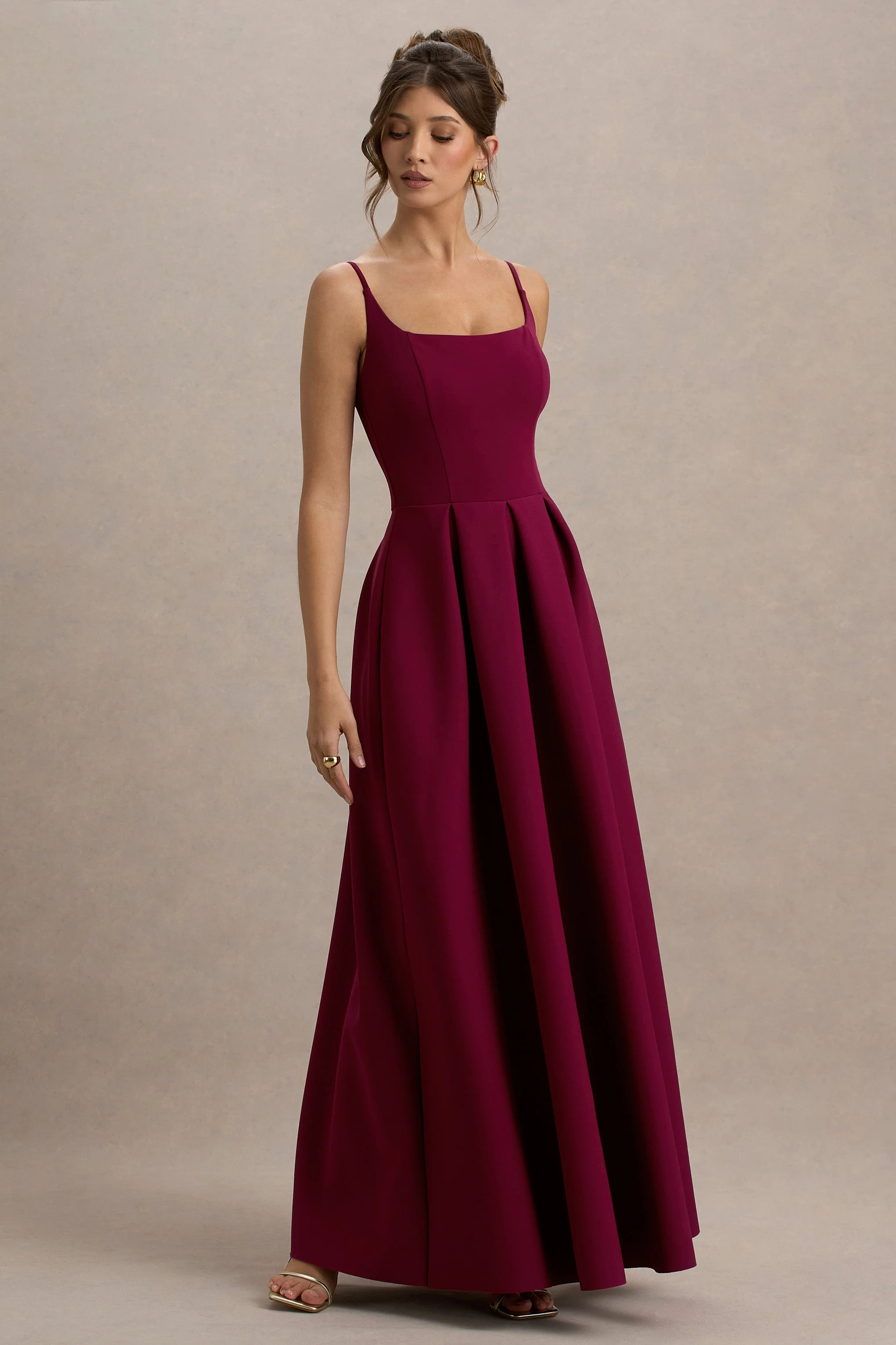 Bambina | Burgundy Scoop-Neck Pleated Maxi Dress - Image 4