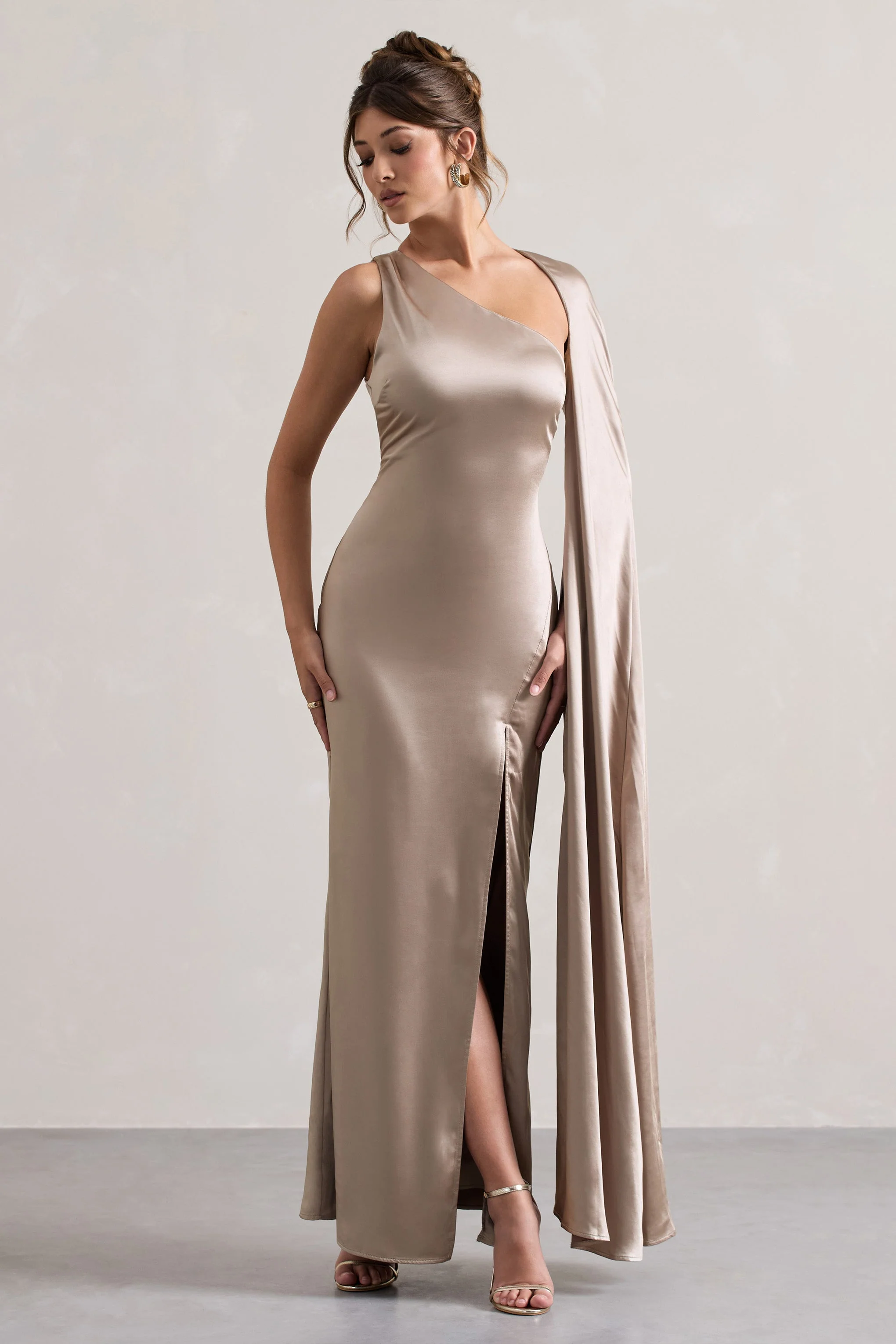 Gala | Taupe Satin One-Shoulder Cape Sleeve Split Maxi Dress - Image 4