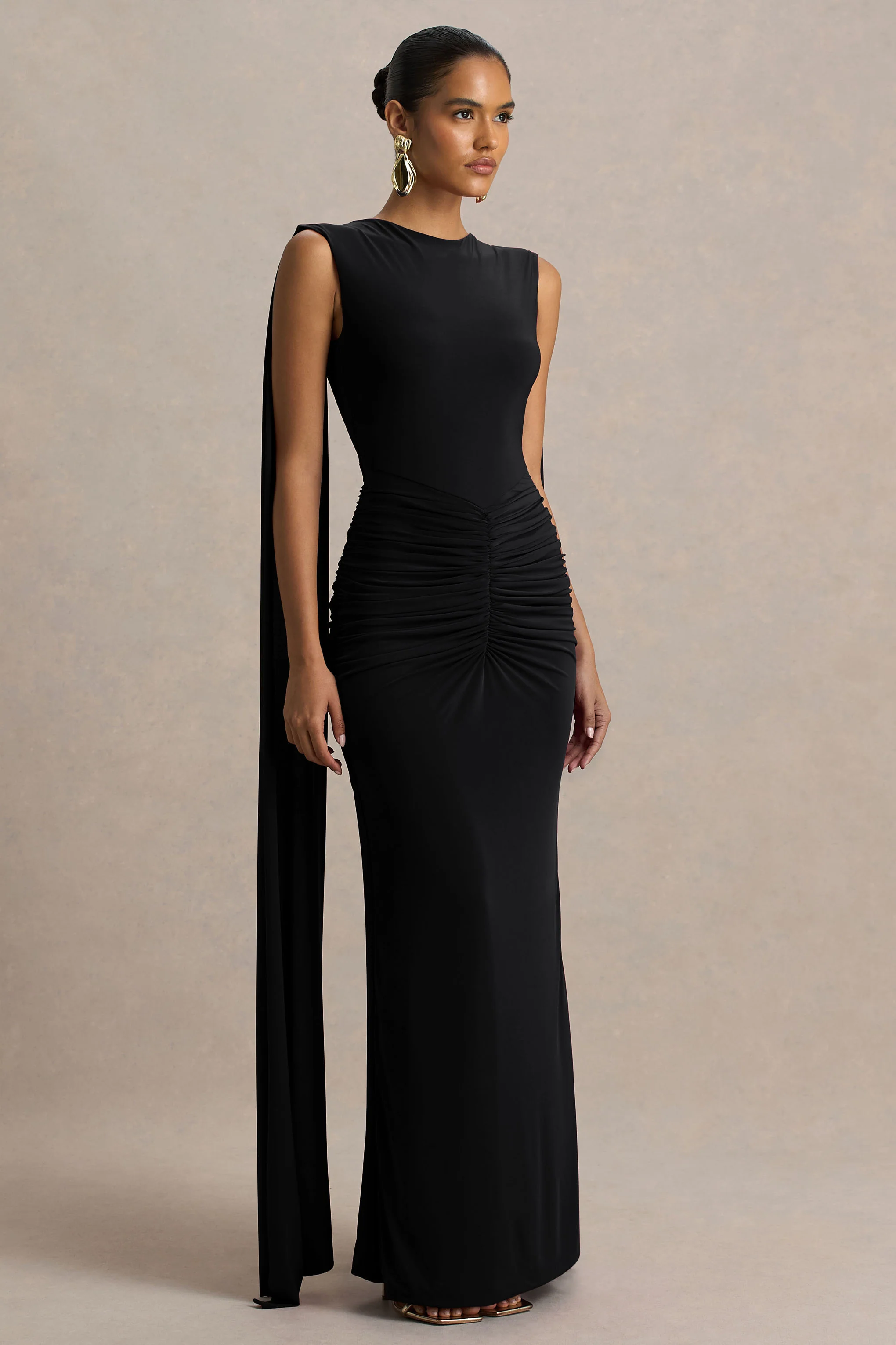 Premiere | Black Boat-Neck Maxi Dress With Open-Back And Cape-Sleeves - Image 2
